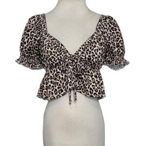 UO Animal Print Tie Front Puffed Sleeves Cropped Top